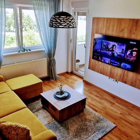 Apartman Varenica Leilighet Doboj Eksteriør bilde