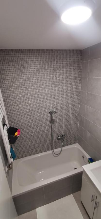 Apartman Varenica Leilighet Doboj Eksteriør bilde