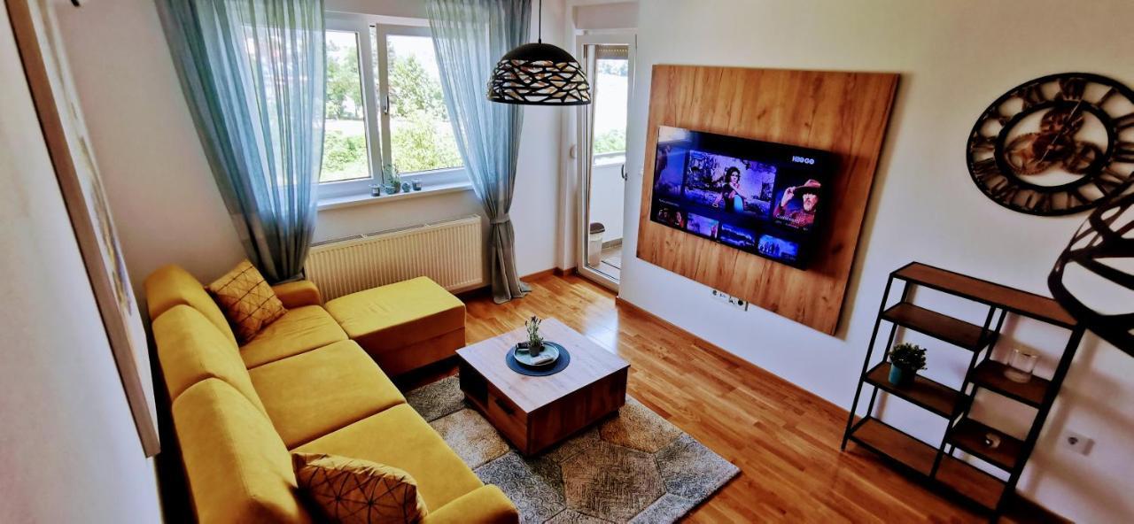 Apartman Varenica Leilighet Doboj Eksteriør bilde